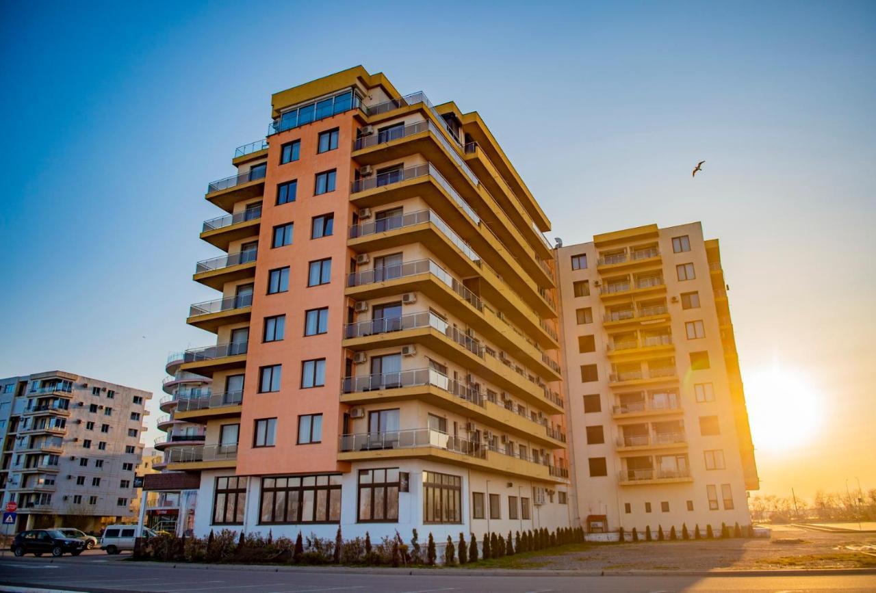 Апартаменты Summerland Luxury Velvet Front Sea View Мамая Экстерьер фото