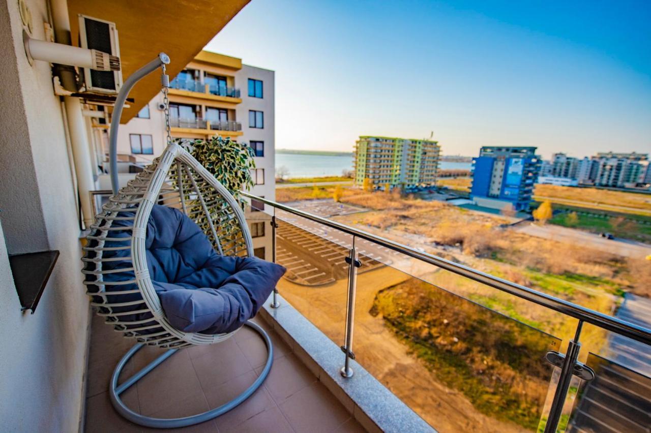 Апартаменты Summerland Luxury Velvet Front Sea View Мамая Экстерьер фото