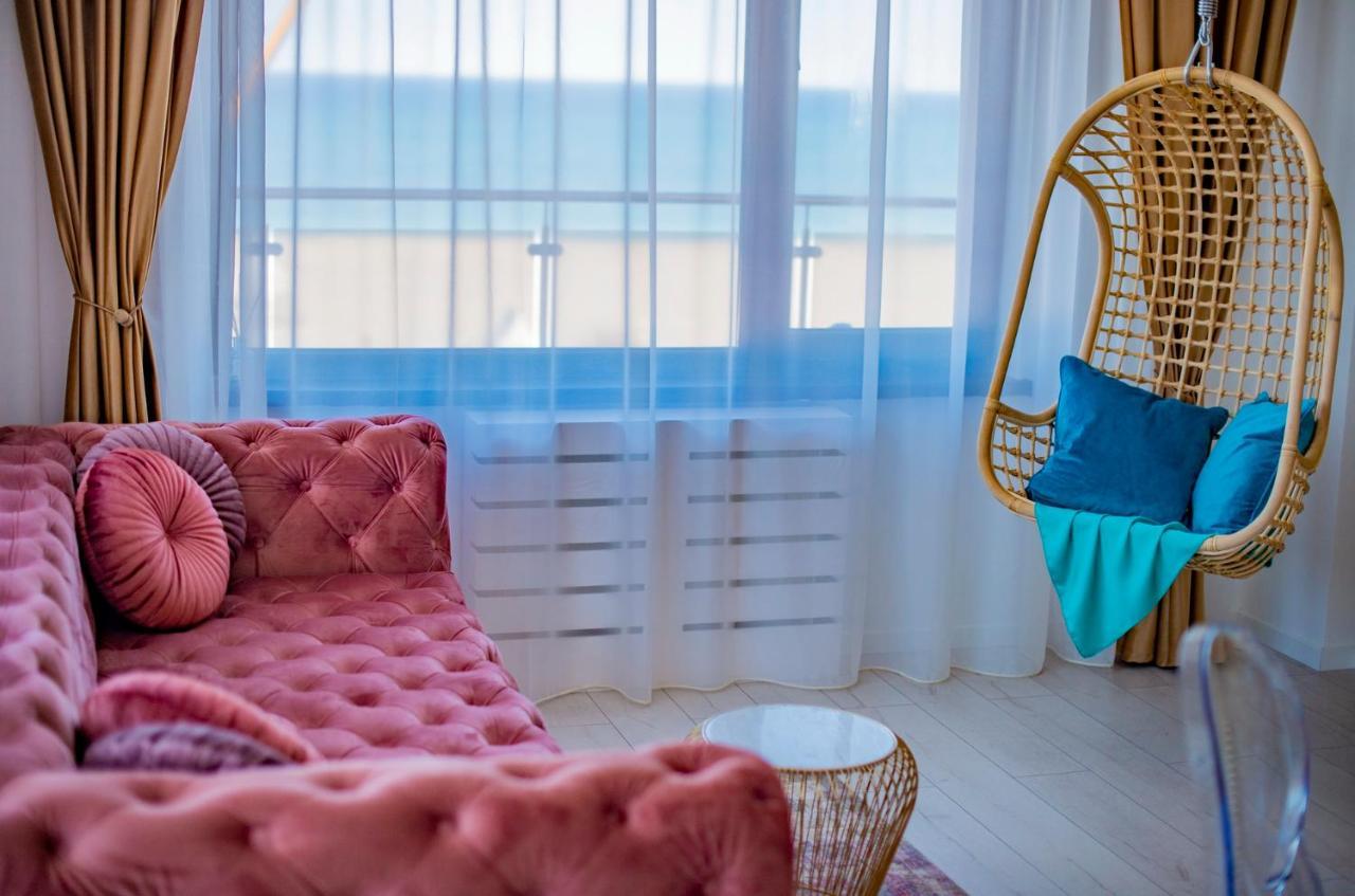 Апартаменты Summerland Luxury Velvet Front Sea View Мамая Экстерьер фото